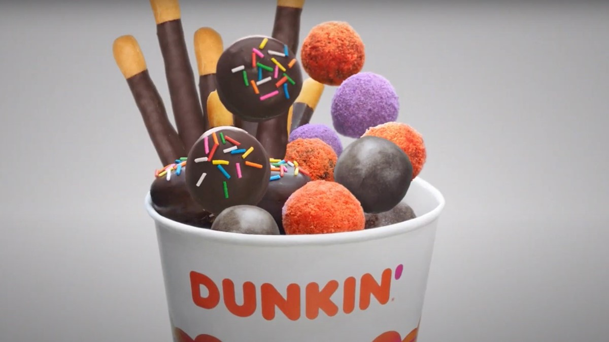 Что такое ведро Dunkin Donuts Halloween Munchkins?