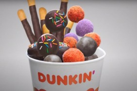 What Is Dunkin Donuts Halloween Munchkins Bucket?