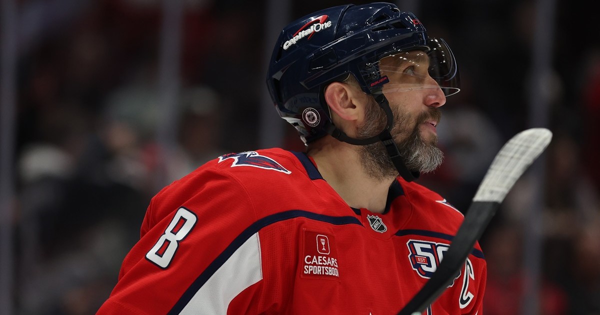 https://www.comingsoon.net/wp-content/uploads/sites/3/2024/11/Capitals-Alex-Ovechkin-Exits-Game-With-Leg-Injury-vs-Utah.jpg?resize=1200,630