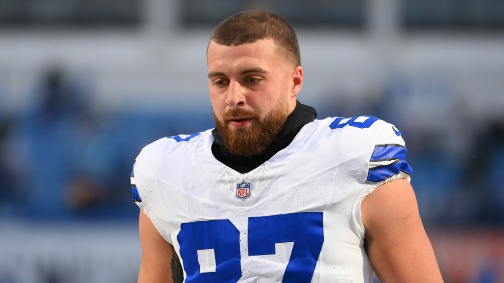 Cowboys’ Jake Ferguson Suffers Concussion vs Texans