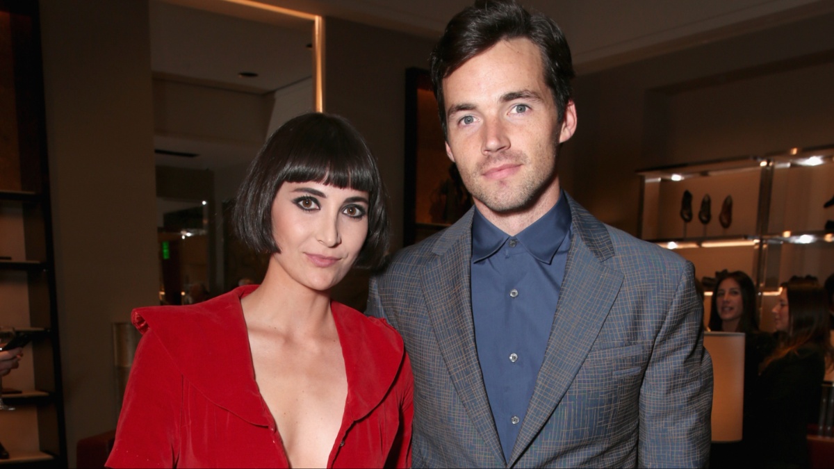 Who Is Ian Harding’s Wife? Sophie Hart’s Kids & Relationship History