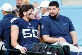 Titans LB Jack Gibbens Suffer Ankle Injury vs Vikings