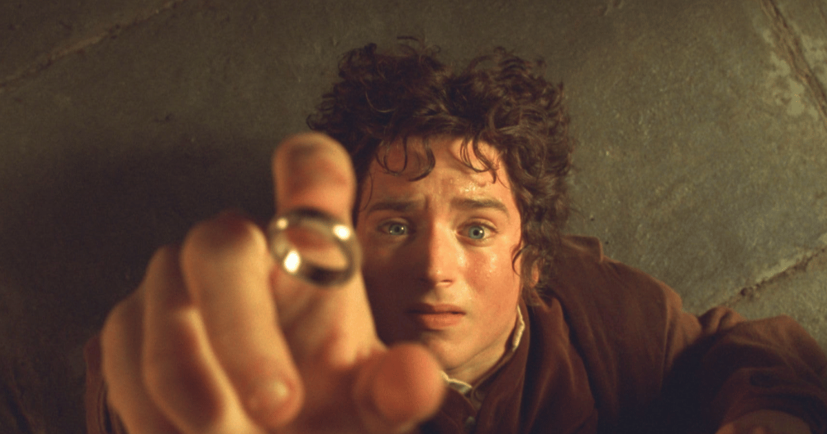 5 Best The Lord of the Rings Gifts to Rule Them All