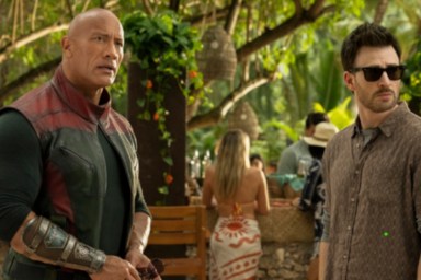 Red One: Dwayne Johnson Movie Gets Terrible Rotten Tomatoes & Metacritic Scores