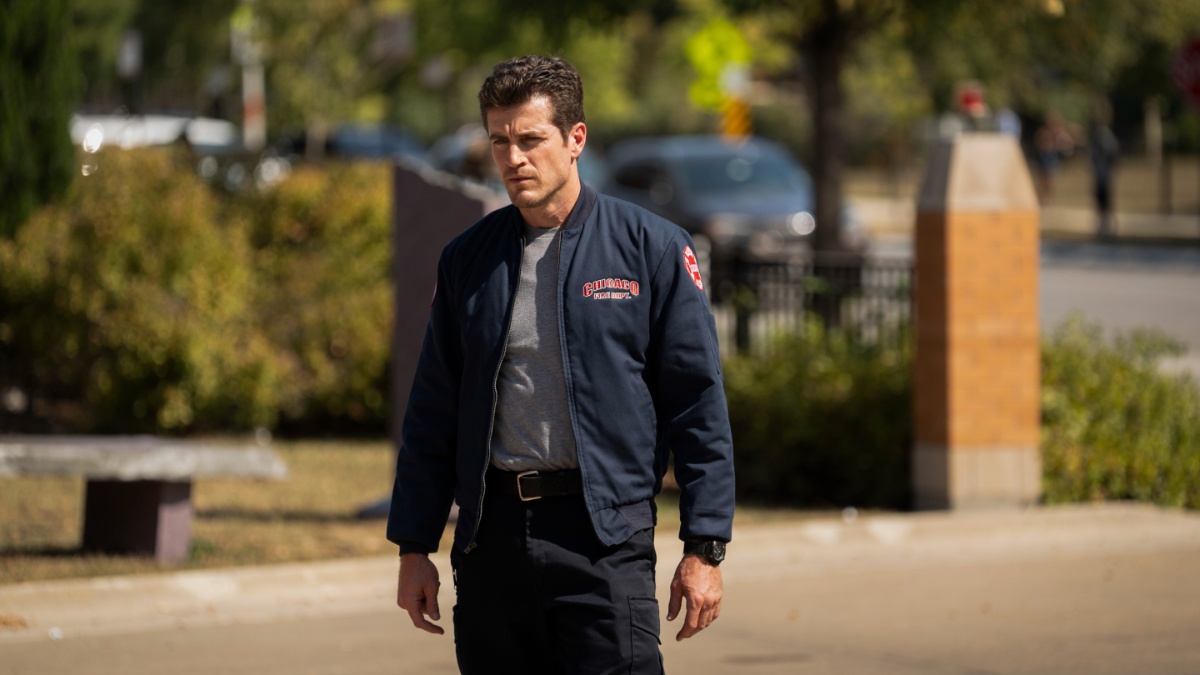 Why Fans Think Jake Lockett’s Carver is Leaving Chicago Fire