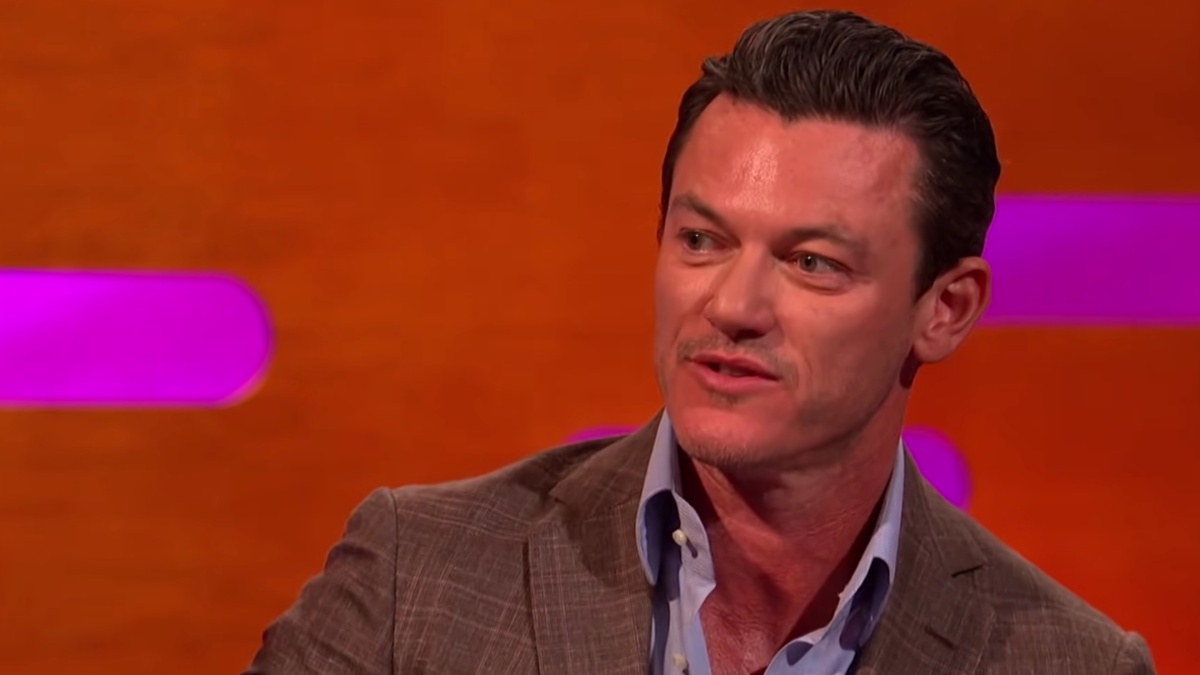 Who Is Luke Evans’ Boyfriend? Fran Tomas’ Job & Relationship History