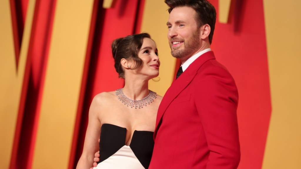 Chris Evans Reveals How He Helps Wife Alba Baptista in the Kitchen