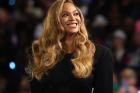 Beyoncé to Perform During Texans vs Ravens Christmas Day Halftime Show