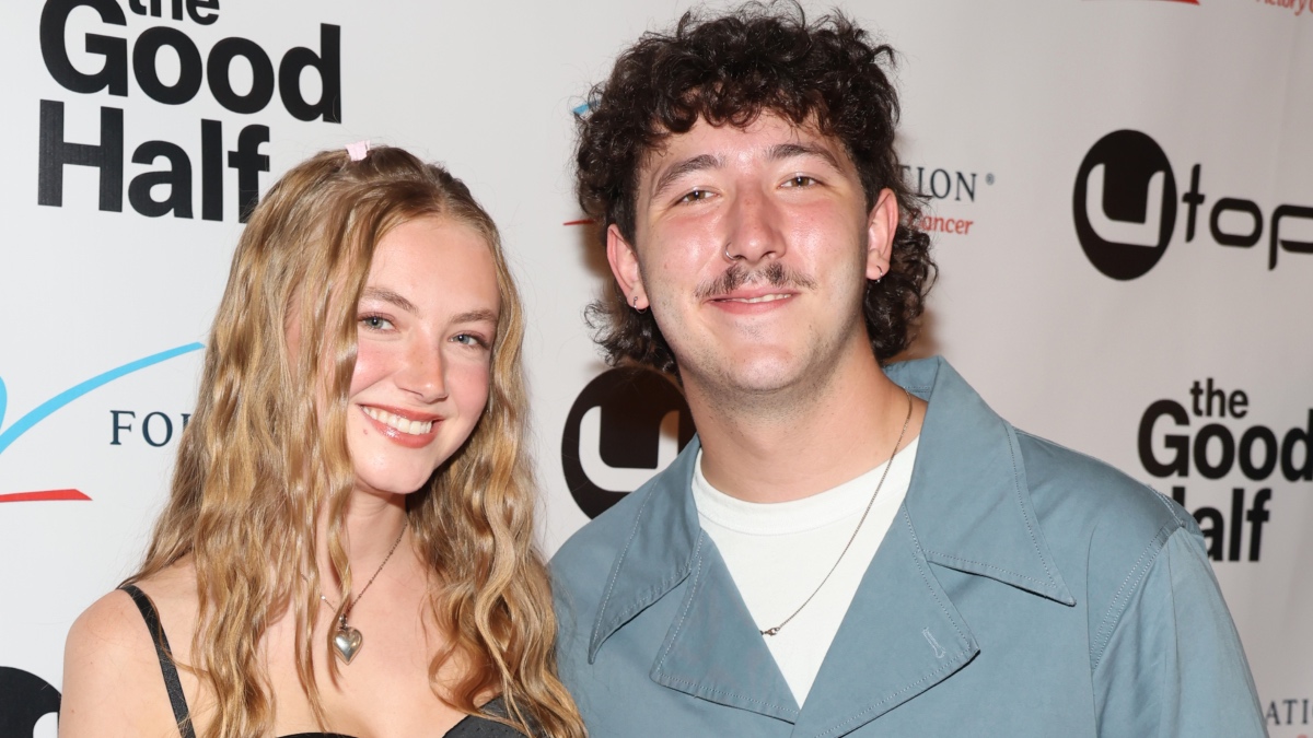 Who Is Frankie Jonas’ Girlfriend? Anna Olson’s Job & Relationship History