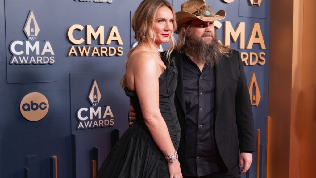 Why Did Chris Stapleton Apologize to His Wife Morgane at 2024 CMA Awards?