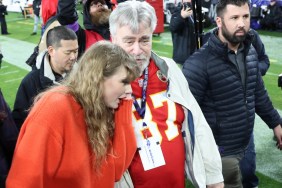 Did Travis Kelce's Dad Interact With Taylor Swift's Fans at Her Toronto Show?