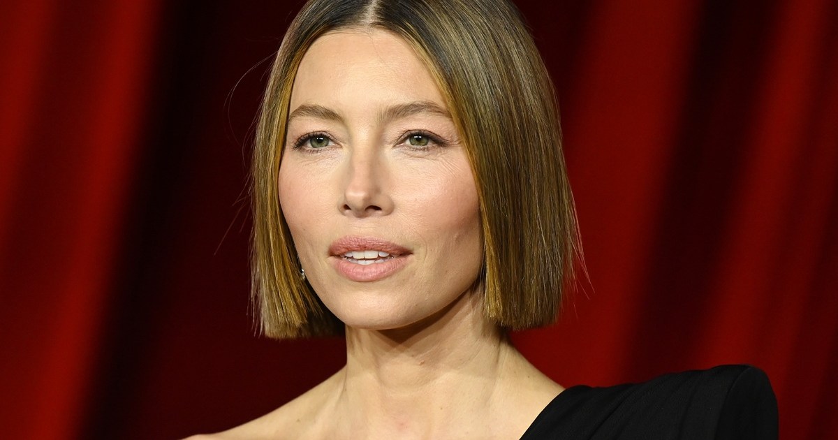 https://www.comingsoon.net/wp-content/uploads/sites/3/2024/11/jessica-biel-header.jpg?resize=1200,630