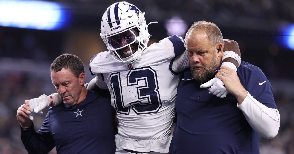 Cowboys LB DeMarvion Overshown Suffers Knee Injury During Bengals Game