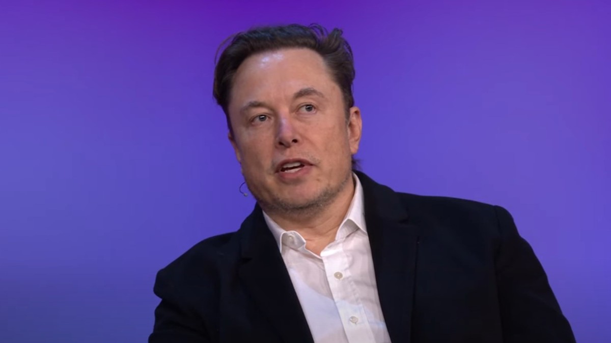 Elon Musk Becomes First Person To Reach $400 Billion Net Worth