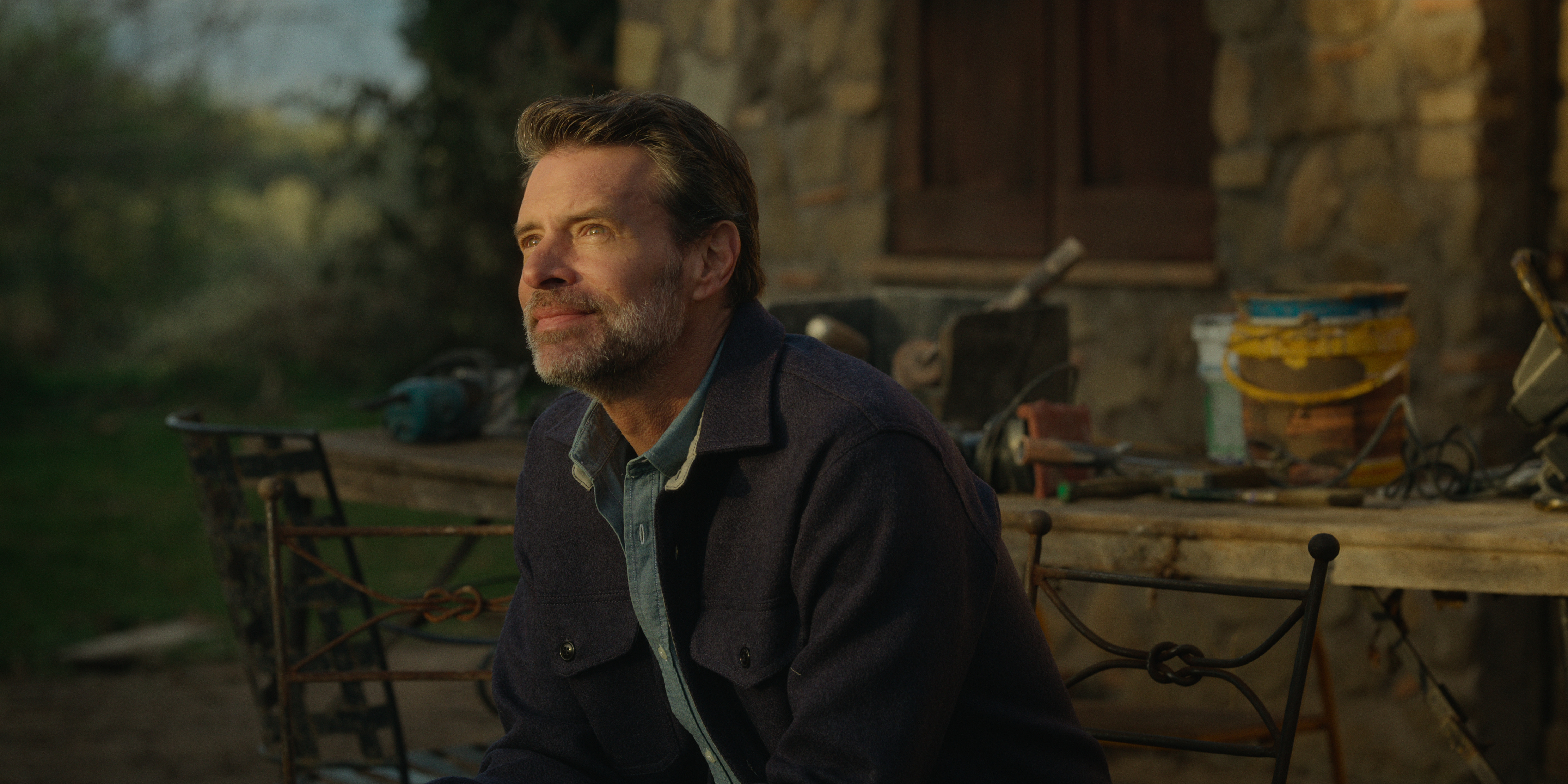 La Dolce Villa Photos Set Release Date for Netflix Rom-Com Starring Scott Foley