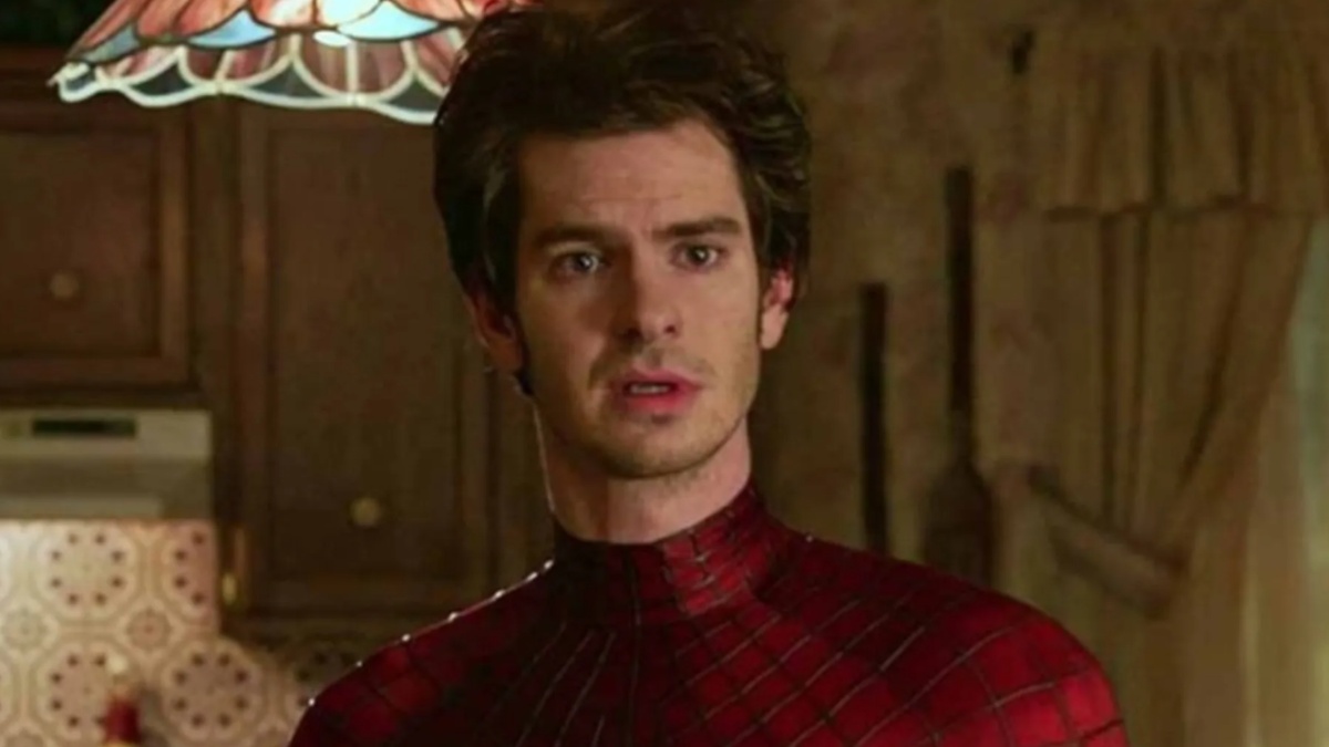 Ryan Reynolds Says Andrew Garfield Stole the Show in Spider-Man: No Way Home