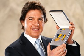 Tom Cruise Receives Public Service Award by US Navy