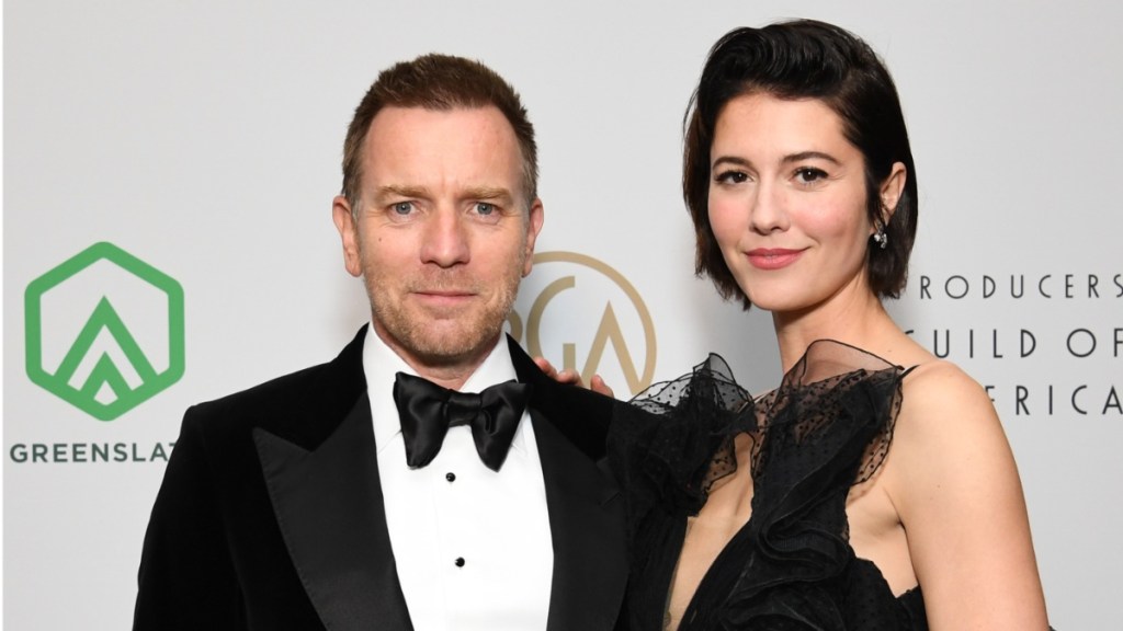 Who Is Ewan McGregor's Wife? Mary Elizabeth Winstead's Job & Relationship History