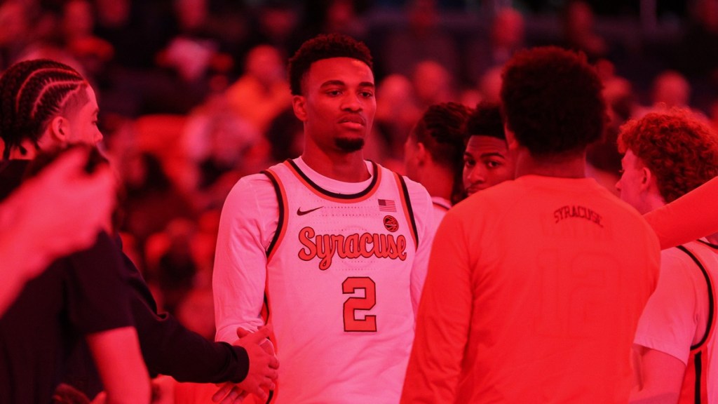 Syracuse Guard JJ Starling Out of Tennessee Game After Hand Injury