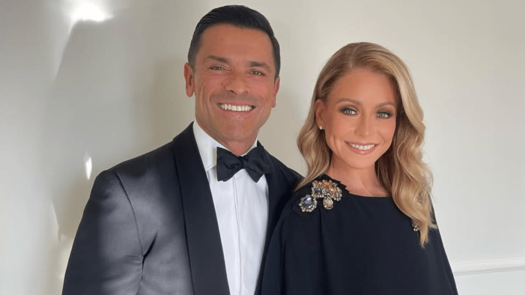 Kelly Ripa Net worth 2025