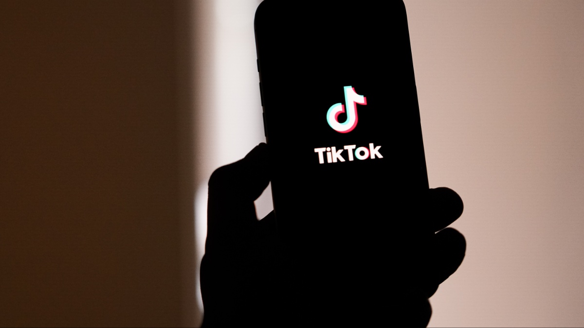 'Hopeless Core' Trend Takes Over TikTok: Here's What It Means