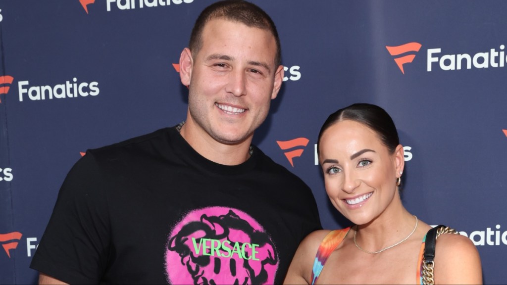 Anthony Rizzo child Emily Vakos