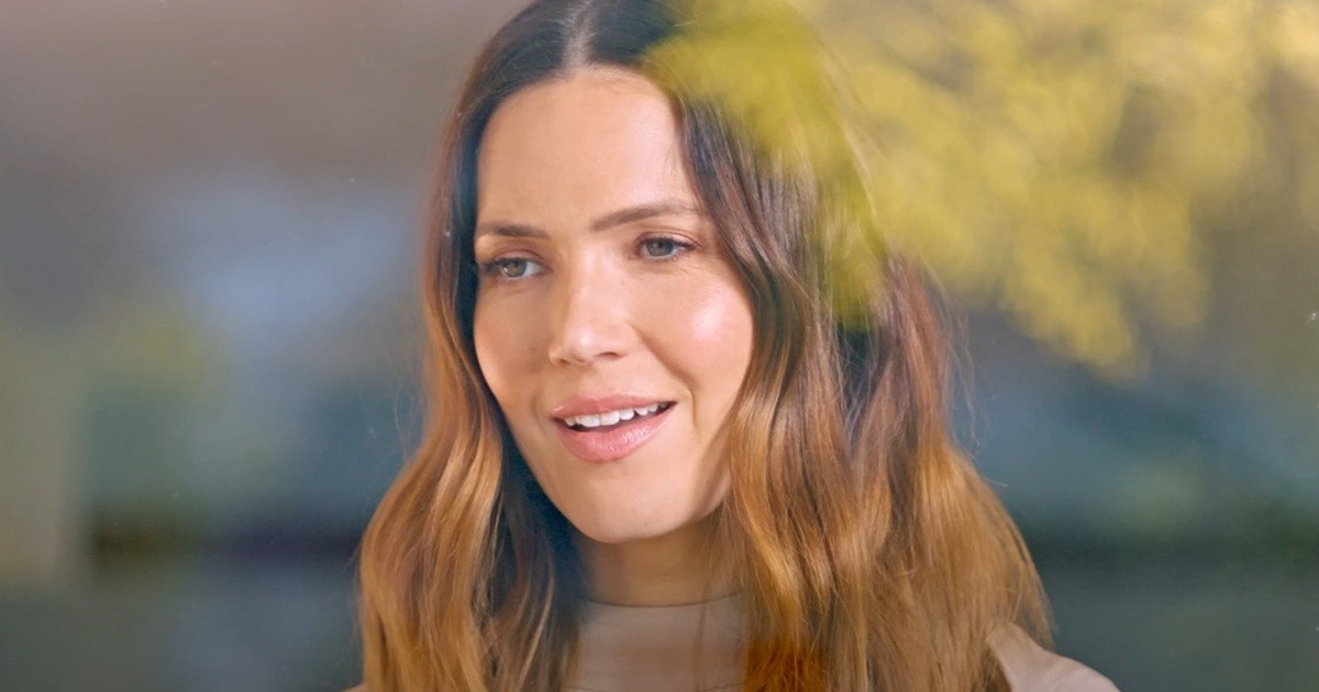 Mandy Moore Evacuates Her Home Amid Eaton Fire