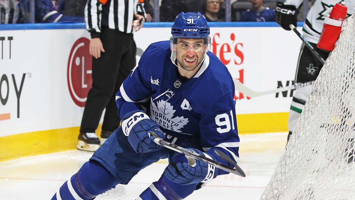 Maple Leafs' John Tavares Suffers Lower Body Injury During Practice