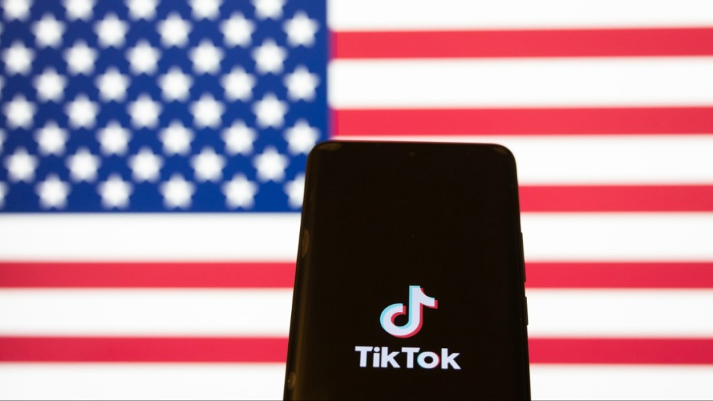 Microsoft to buy TikTok Donald Trump