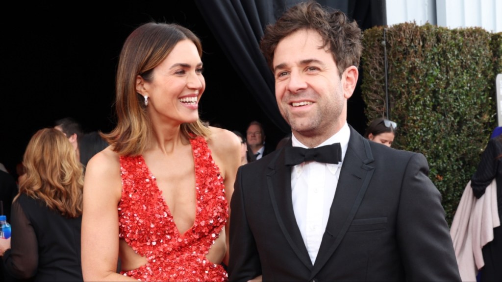 Who Is Mandy Moore's Husband? Taylor Goldsmith's Job & Relationship History