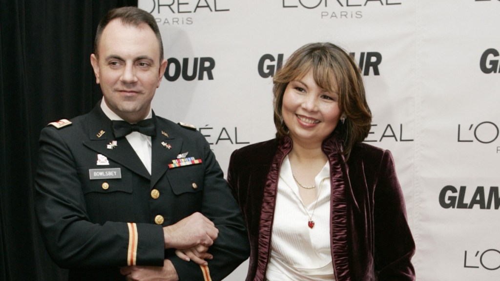 Who Is Tammy Duckworth's Husband? Bryan Bowlsbey's Job & Relationship History