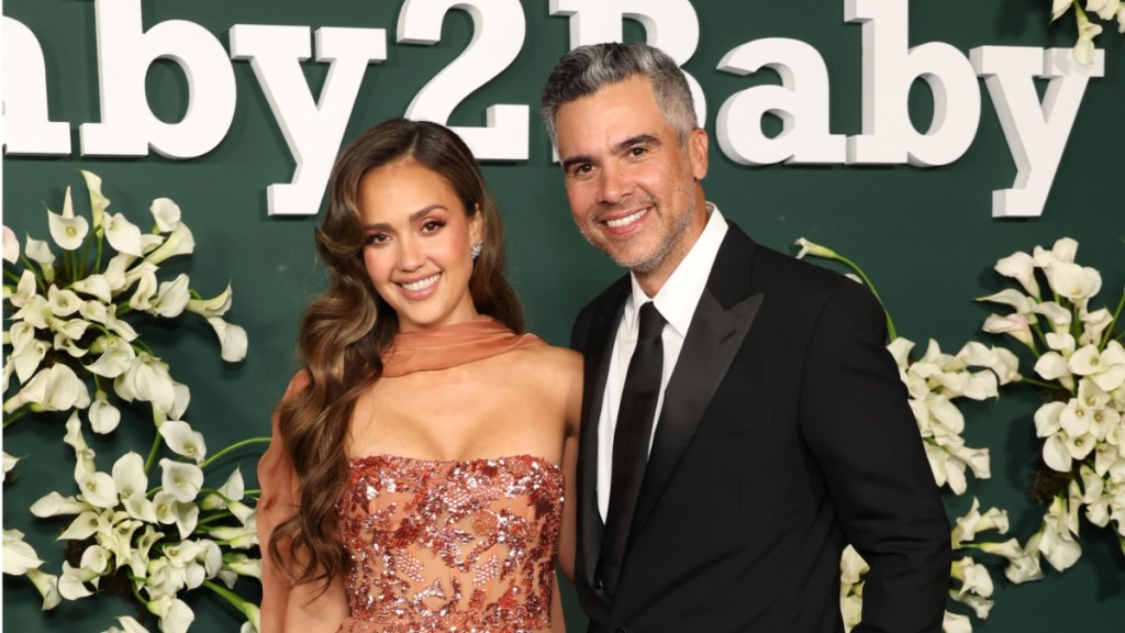 Jessica Alba Confirms Split From Cash Warren After 16 Years of Marriage