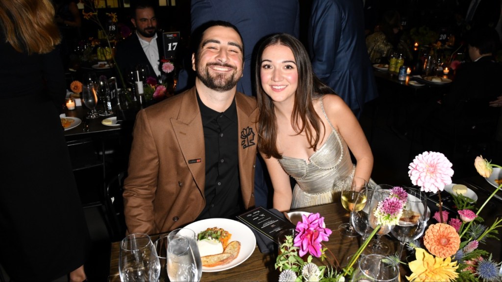 Who Is Noah Kahan Engaged to? Brenna Nolan's Job & Relationship History