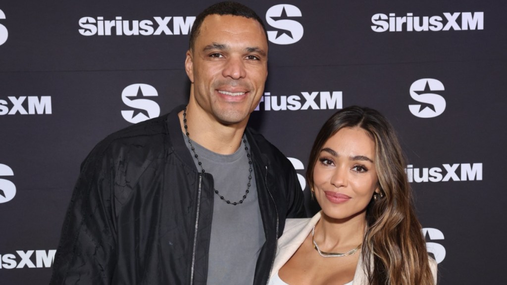 Who Is Tony Gonzalez's Wife? October's Job & Kids