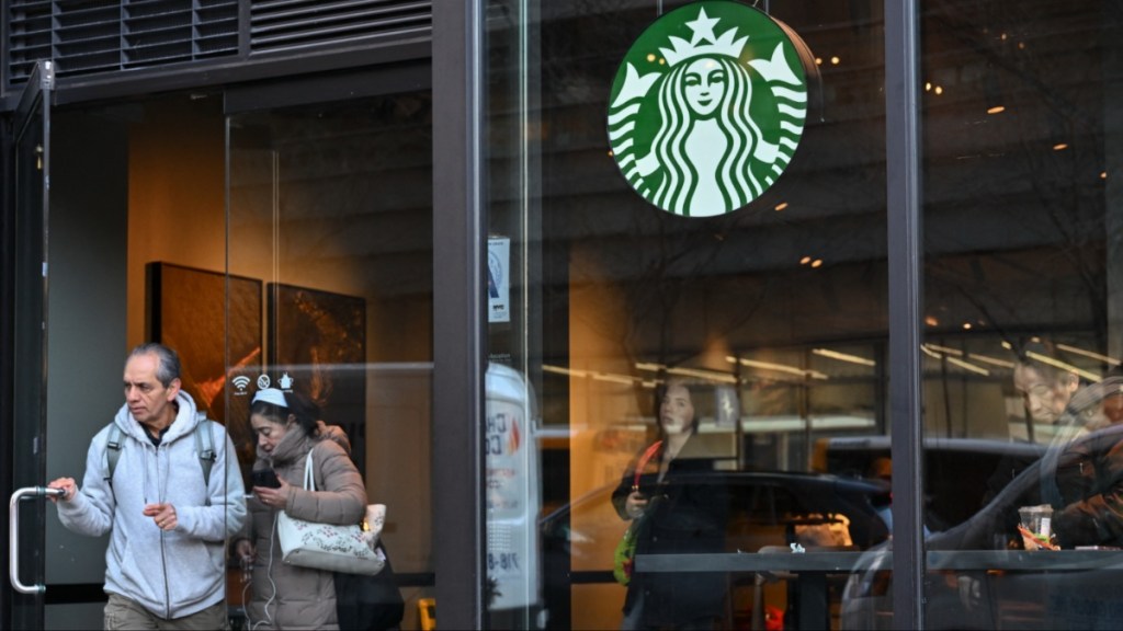 Starbucks reverse open door policy