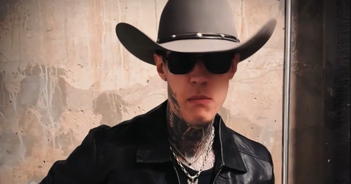 Trace Cyrus Claims Billy Ray Cyrus Is Threatening Legal Action Against Him