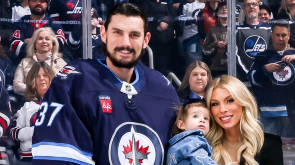 Conor Hellebuyck wife NHL