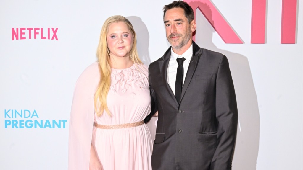 Who Is Amy Schumer's Husband? Chris Fischer's Job & Kids