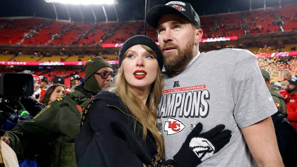 Taylor Swift & Travis Kelce To Take a 'Break' Together After Super Bowl - Report