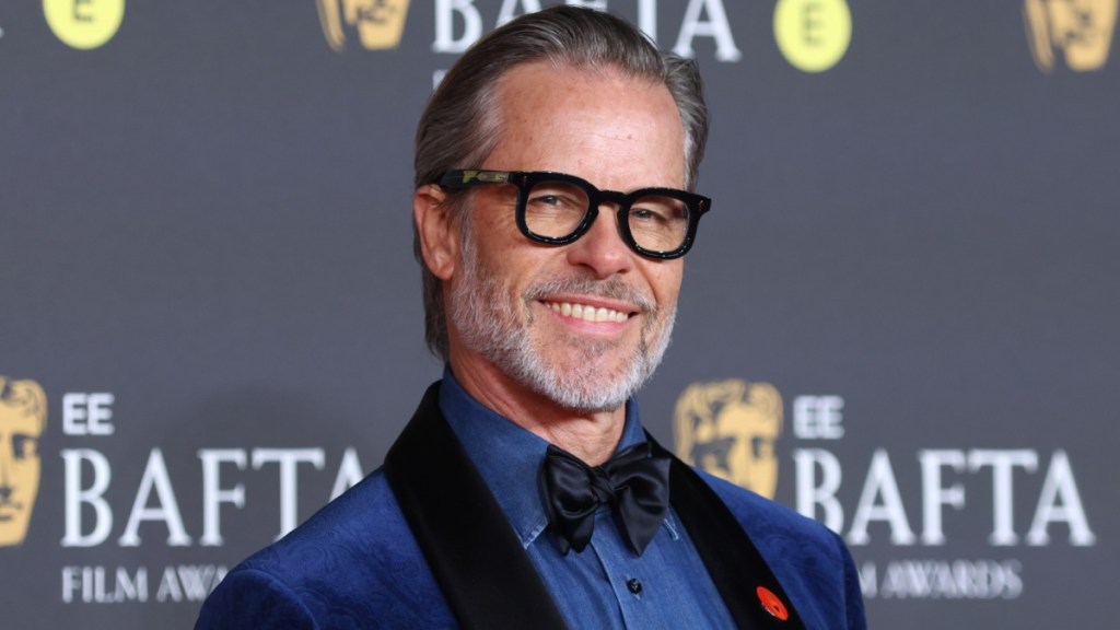 Guy Pearce Comments on Kevin Spacey 'Targeting Him' During L.A. Confidential Filming