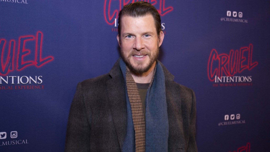 Ugly Betty Star Eric Mabius Arrested for Battery Charges — Report