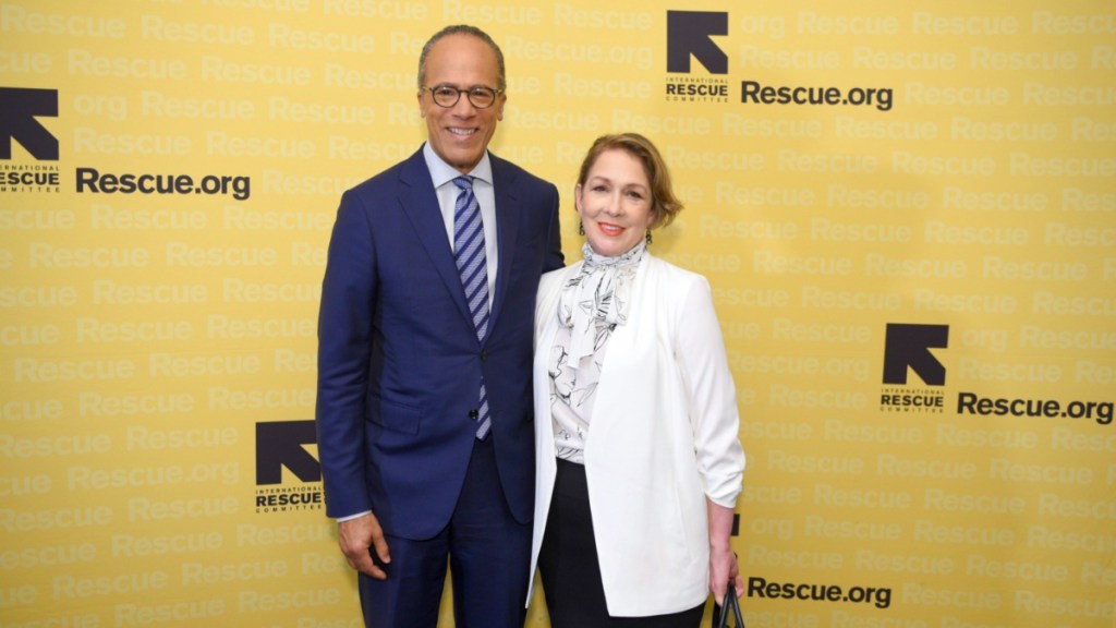 Who Is Lester Holt's Wife? Carol Hagen's Job & Kids