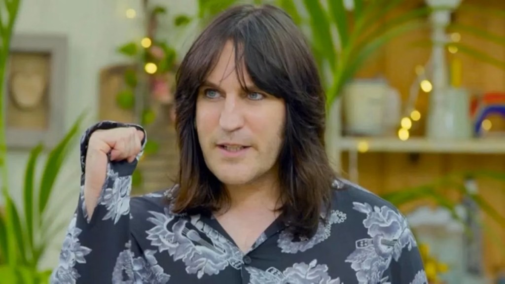 No, Noel Fielding Is Not Leaving The Great British Bake Off in 2025