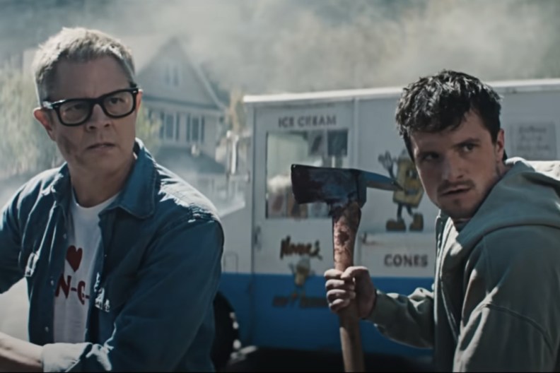 Johnny Knoxville & Josh Hutcherson Battle Zombies With Explosive Diarrhea in The Studio Clip