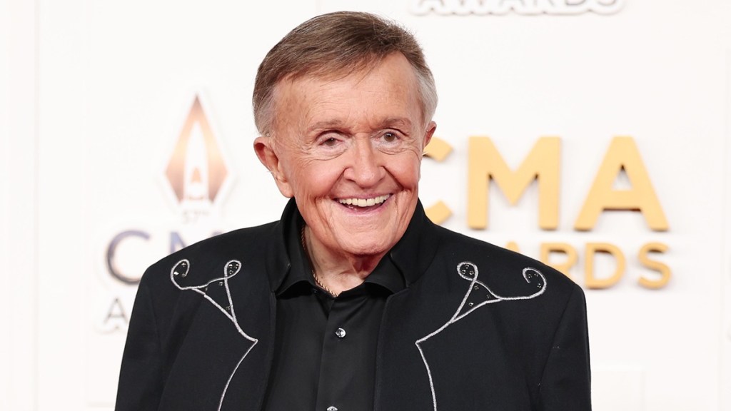 Bill Anderson Net Worth 2025: How Much Money Does He Make?