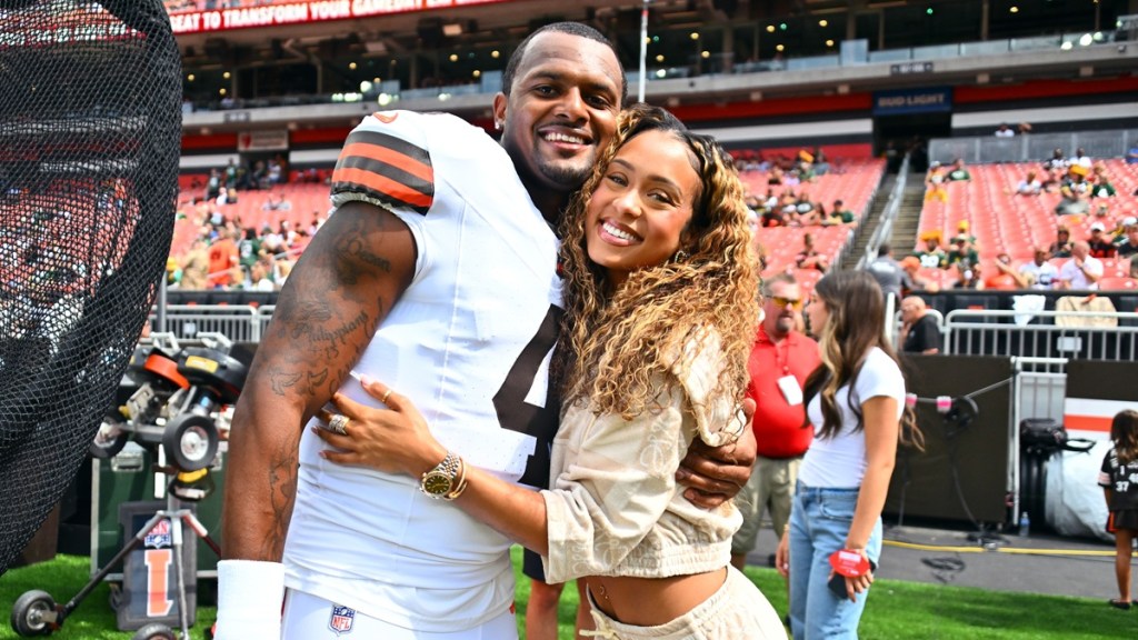 DeShaun Watson & Girlfriend Jilly Anais Get Engaged After 6-Year Relationship