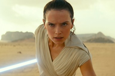 Star Wars: Daisy Ridley on Rey Movie's Filming & Kathleen Kennedy's Involvement