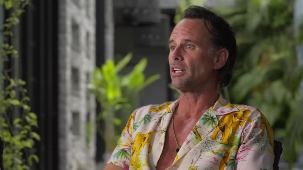 Walton Goggins' Reaction Face in The White Lotus Goes Viral