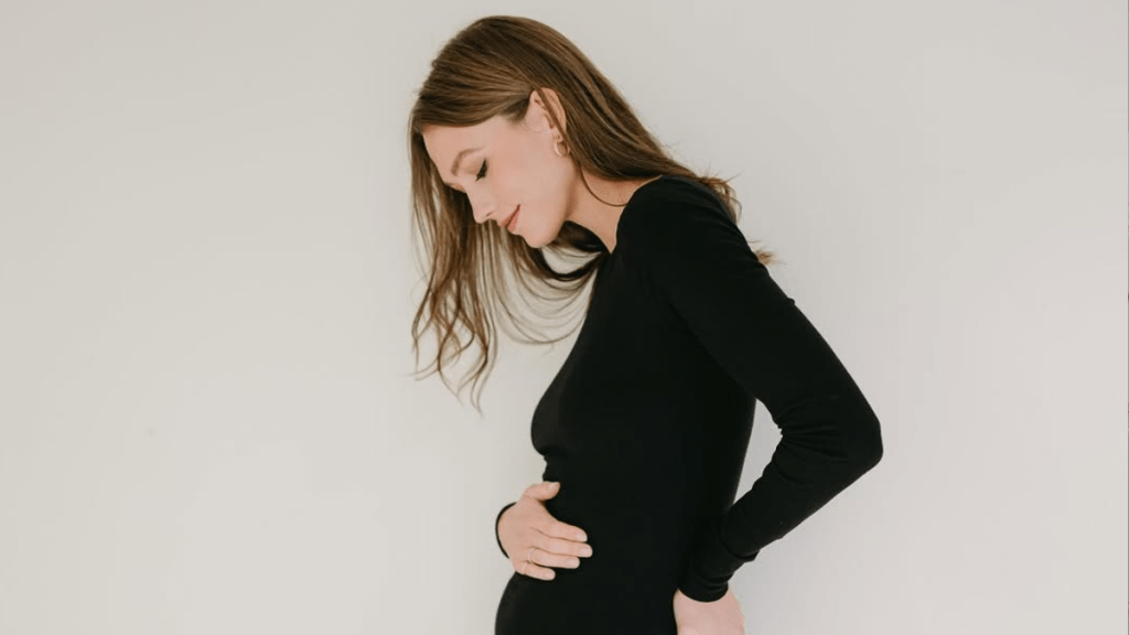 Karlie Kloss Third Pregnancy