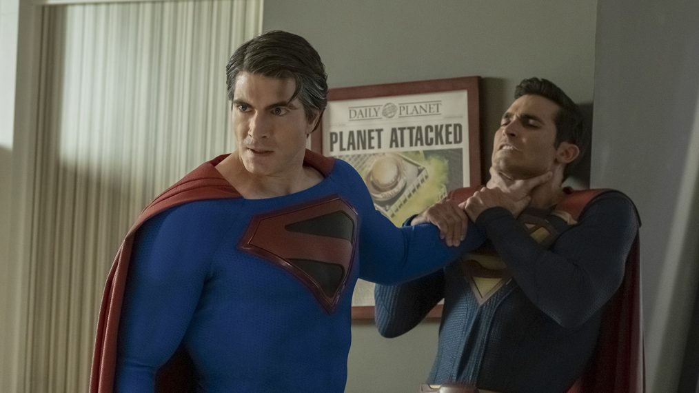 Batman Actor Kevin Conroy On Supergirl & Batwoman 'Crisis' Scene - Heroic  Hollywood